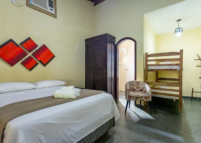 ILHABEACH Suítes e Chalés Ilhabela